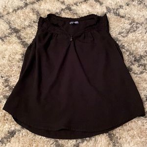 Black sleeveless blouse